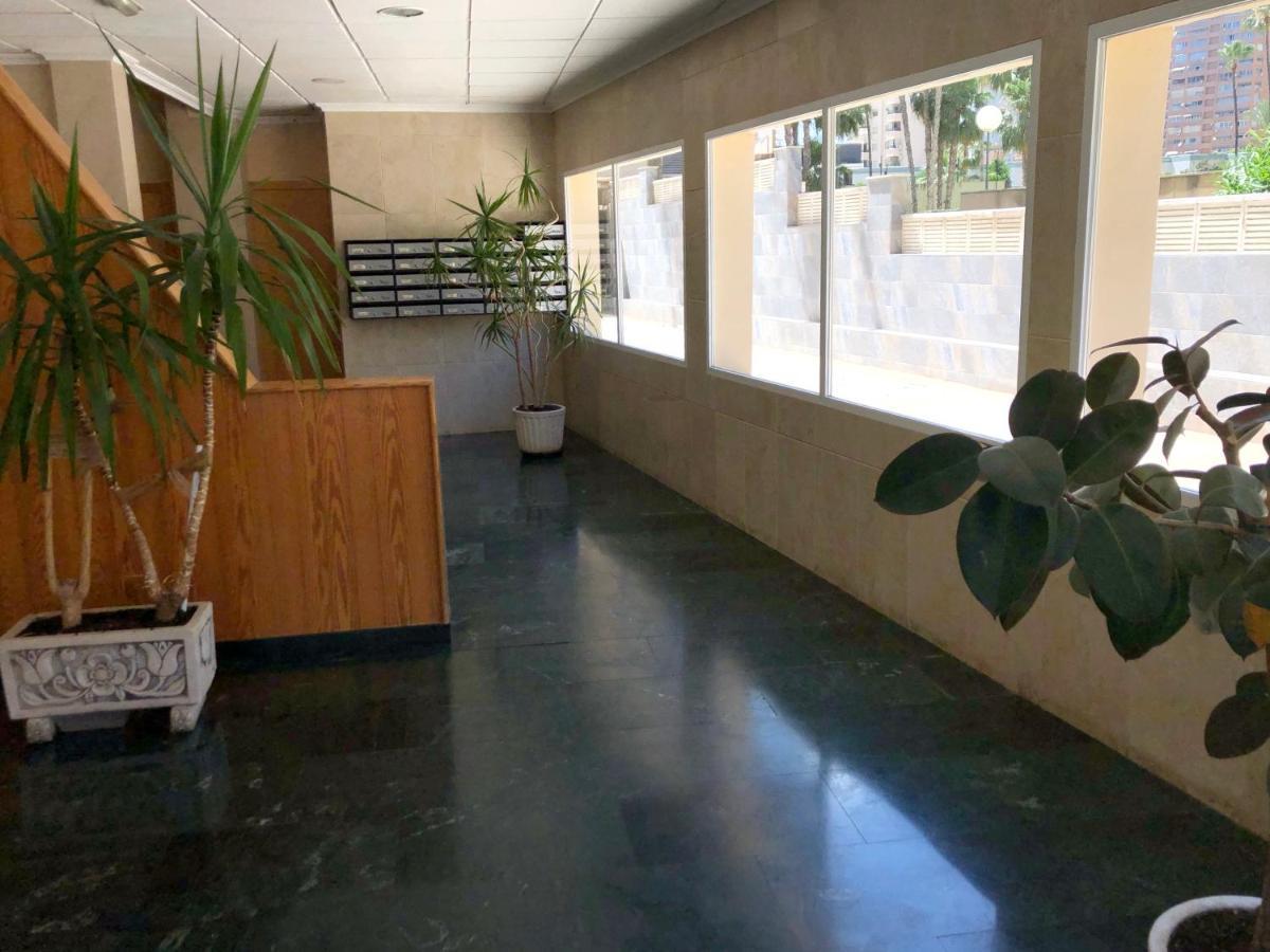 Holiday Apt Niza 10B เบนิดอร์ม ภายนอก รูปภาพ