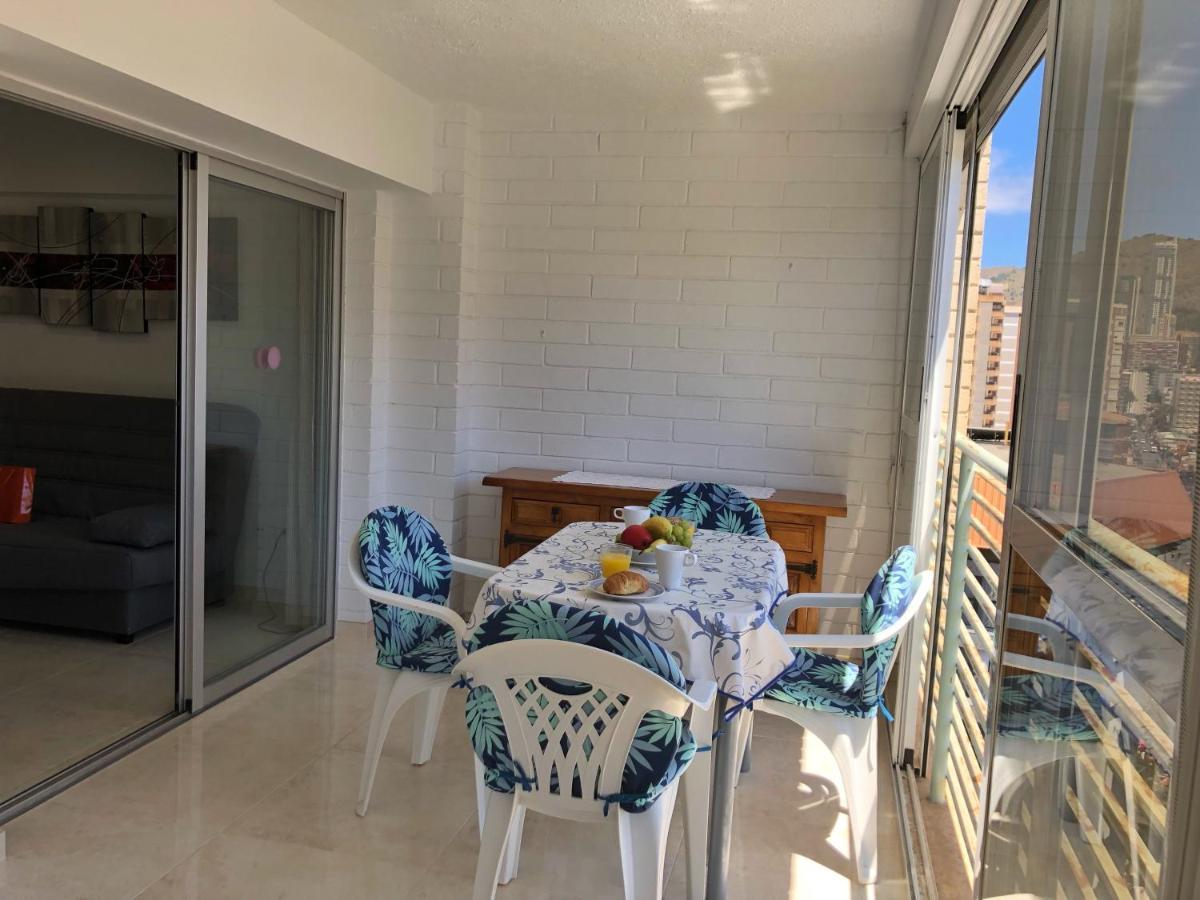 Holiday Apt Niza 10B เบนิดอร์ม ภายนอก รูปภาพ
