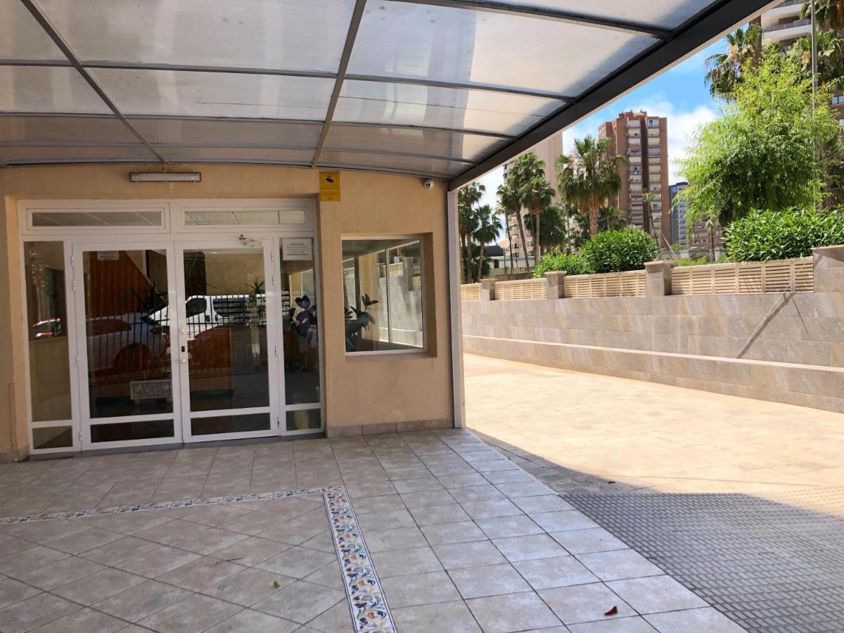 Holiday Apt Niza 10B เบนิดอร์ม ภายนอก รูปภาพ