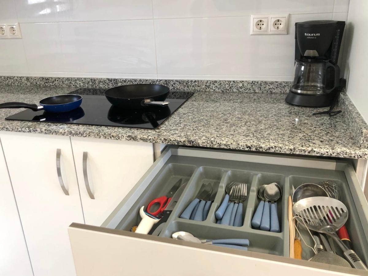 Holiday Apt Niza 10B เบนิดอร์ม ภายนอก รูปภาพ